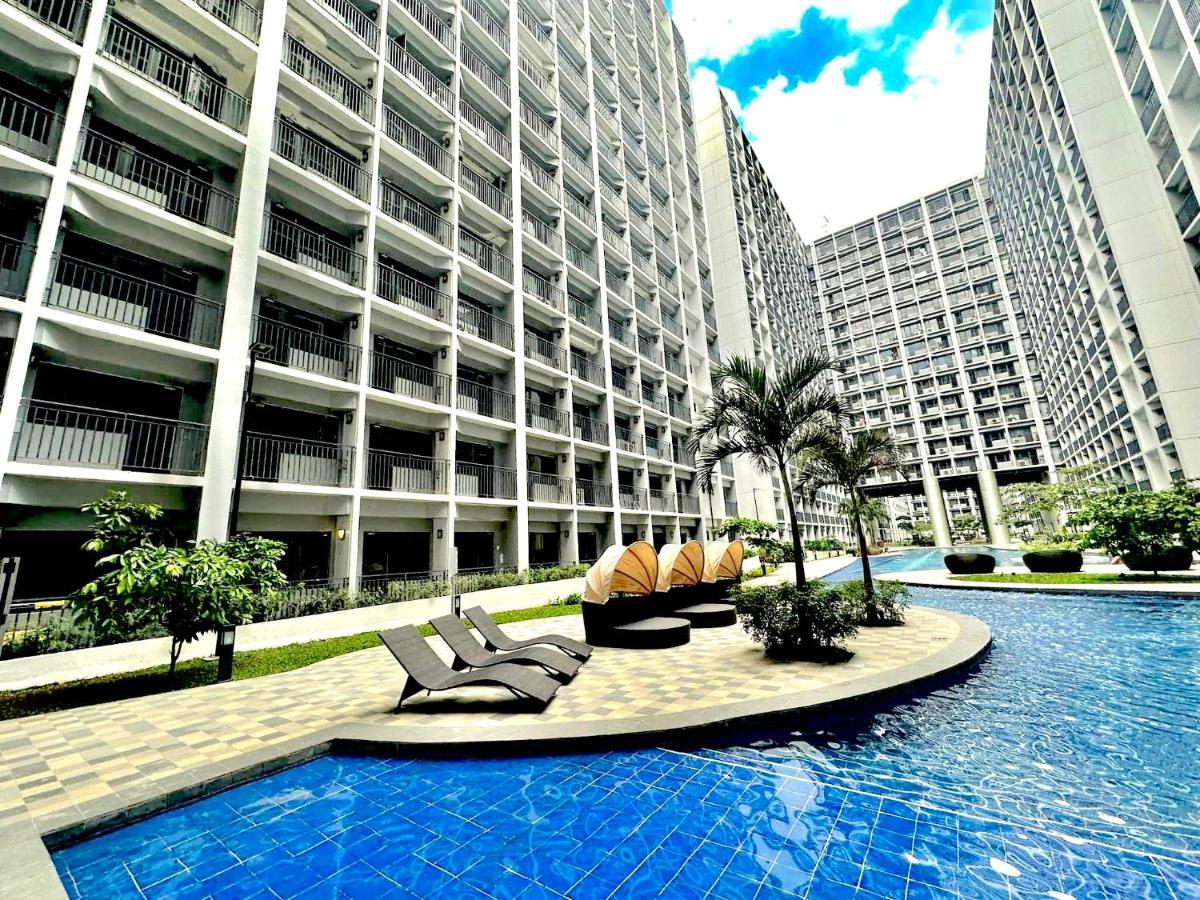Resort Style Condo Walkable To Mall Of Asia 파사이 외부 사진